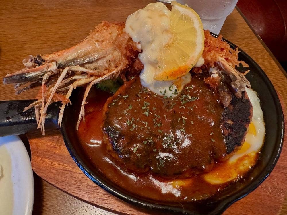 小さな厨房 朝霧店
