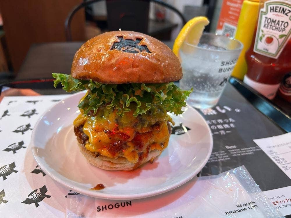 ショーグンバーガー 池袋西口店