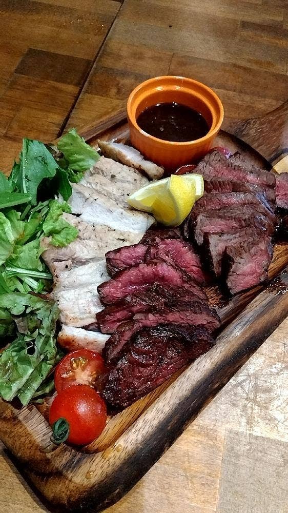 夜景×チーズ肉バル GARDEN