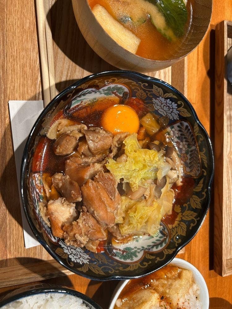 タレ焼き鳥・土鍋ごはん 青キジ