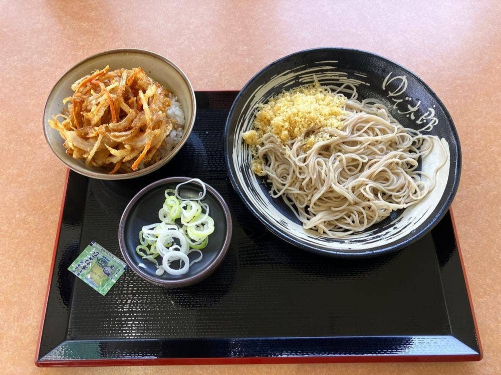 ゆで太郎 もつ次郎 苫小牧トラックステーション店
