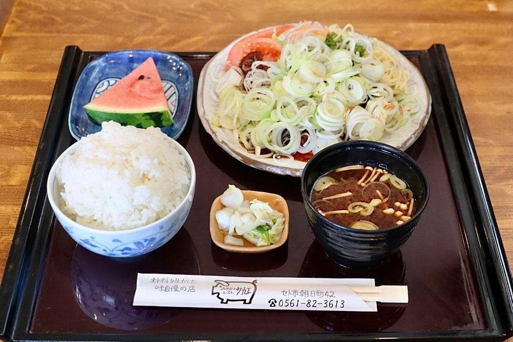 みそかつ レスト サカエ