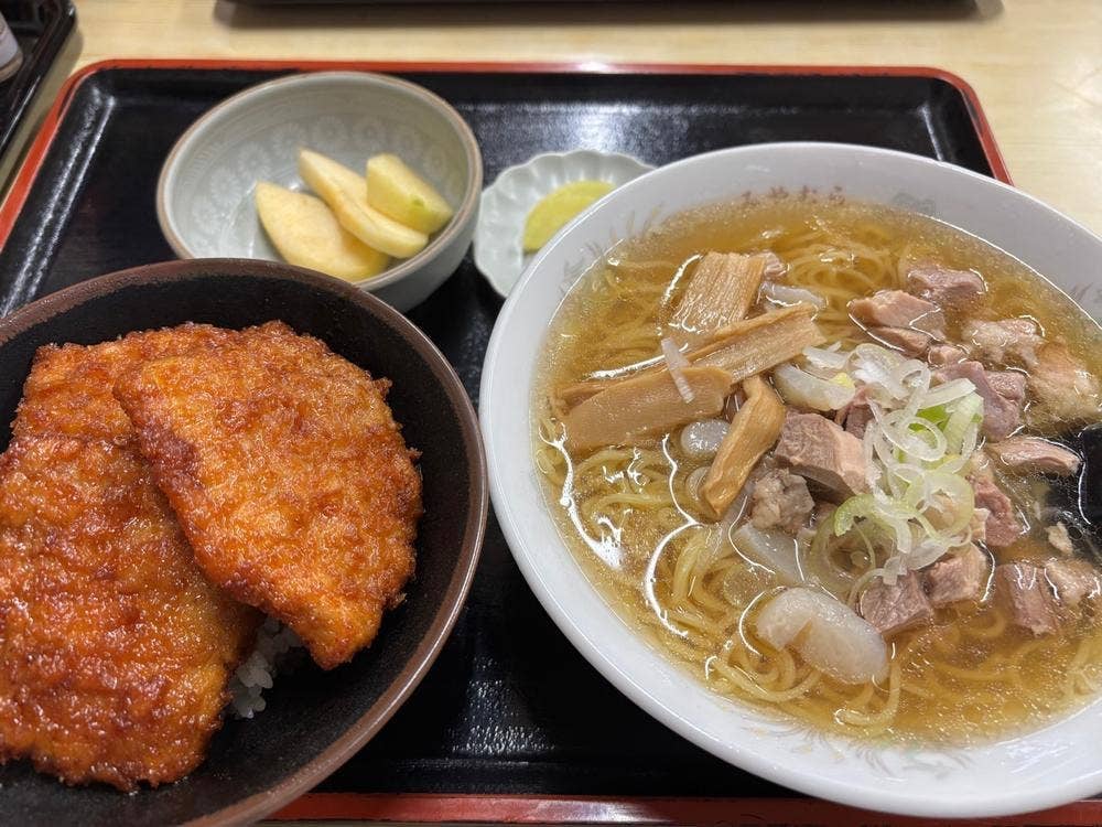 食堂 みやむら