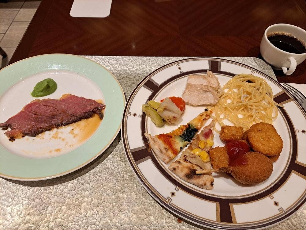 オールデイダイニング クロスダイン