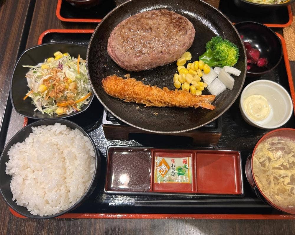 とろけるハンバーグ 福よし 六本木店