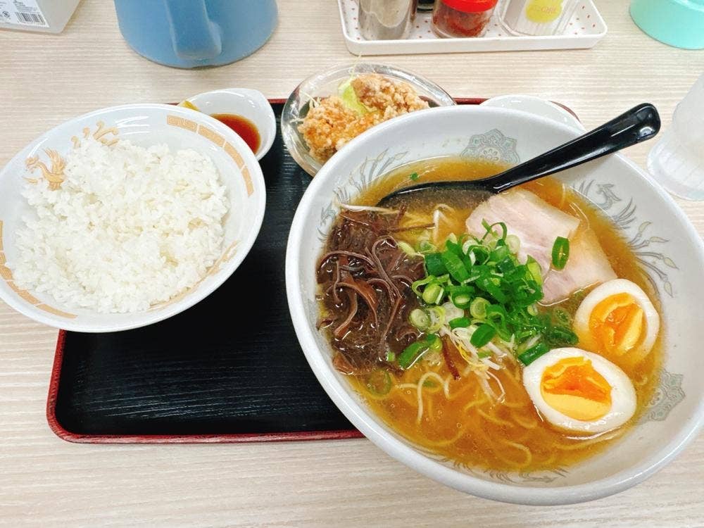 とん亭ラーメン