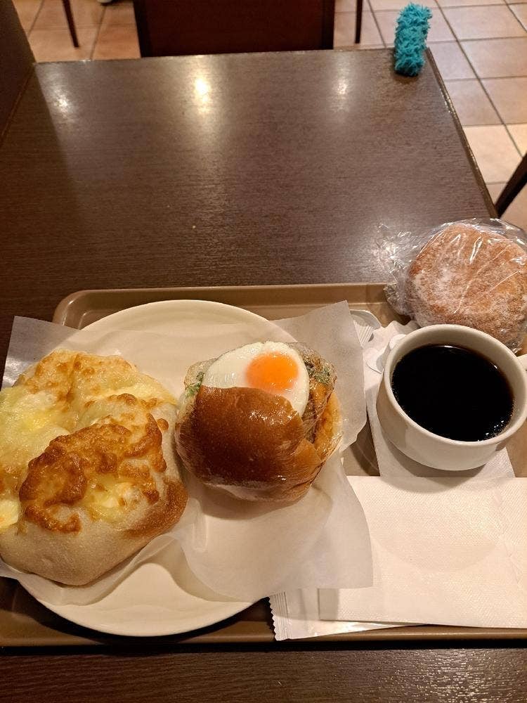 NIKI BAKERY ルイ・ジャポネ
