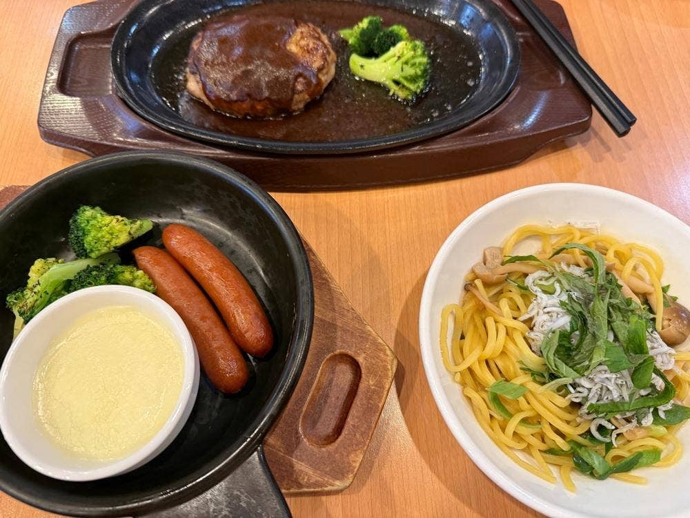 Cafe レストラン ガスト 泉佐野貝田店