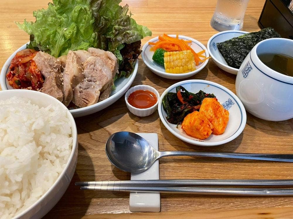 韓国料理居酒屋 福・ん