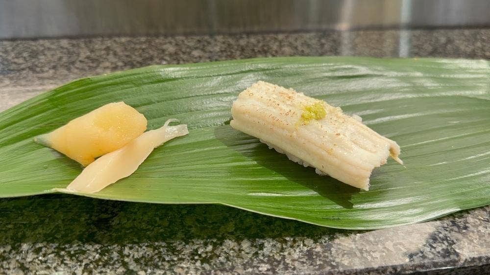 すし辰の立ち食い minamore店