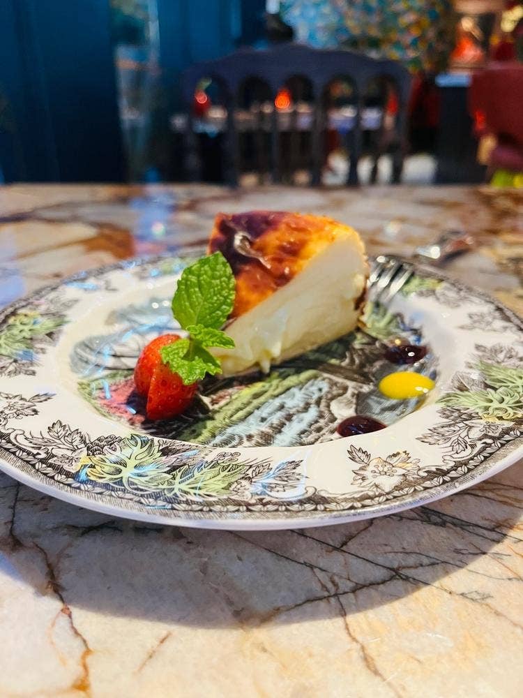 BROWNSTONE Tapas Bar GINZA