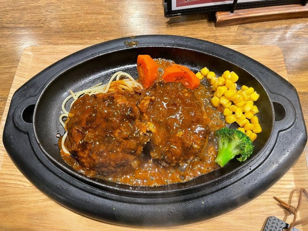 ハンバーグステーキ 肉屋さんの専門店