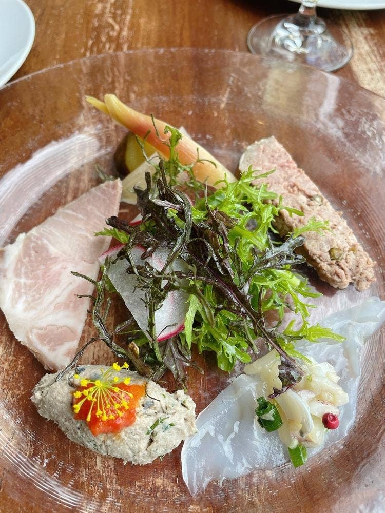 ビストロ ラ ペクニコヴァ