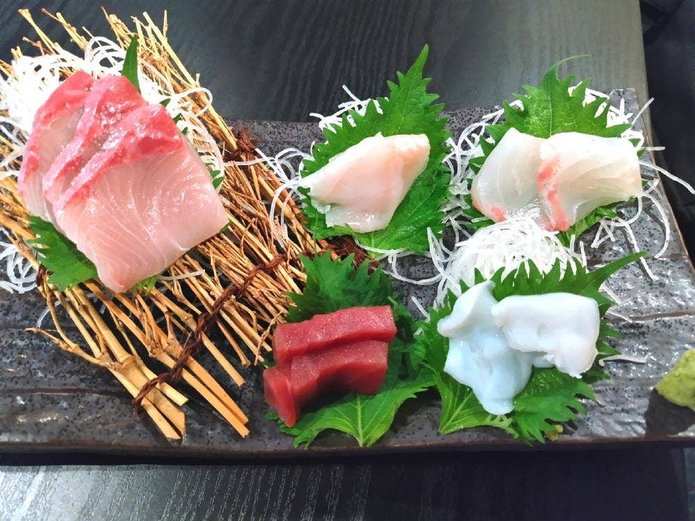 和食ダイニングかもめ