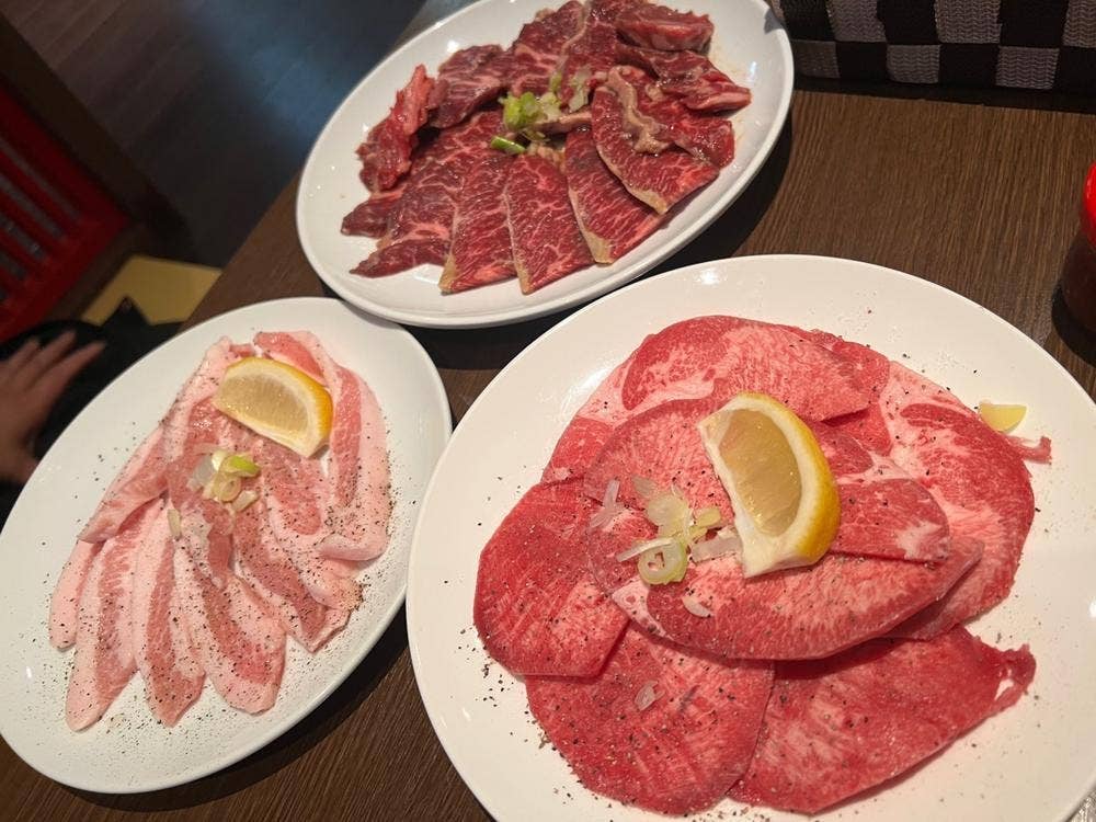 焼肉 オモニ