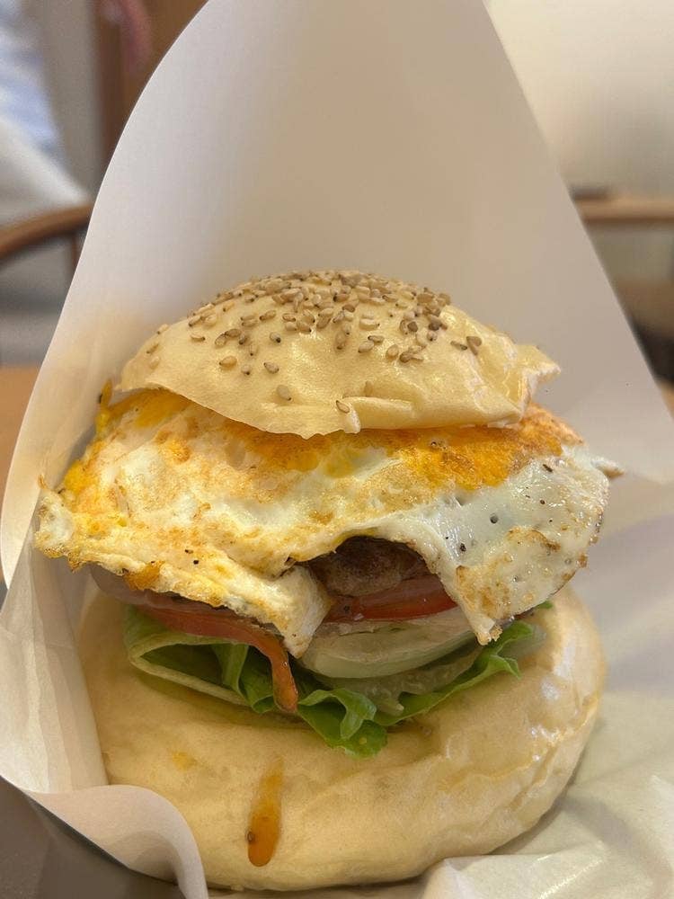 burger kitchen CHATTY CHATTY