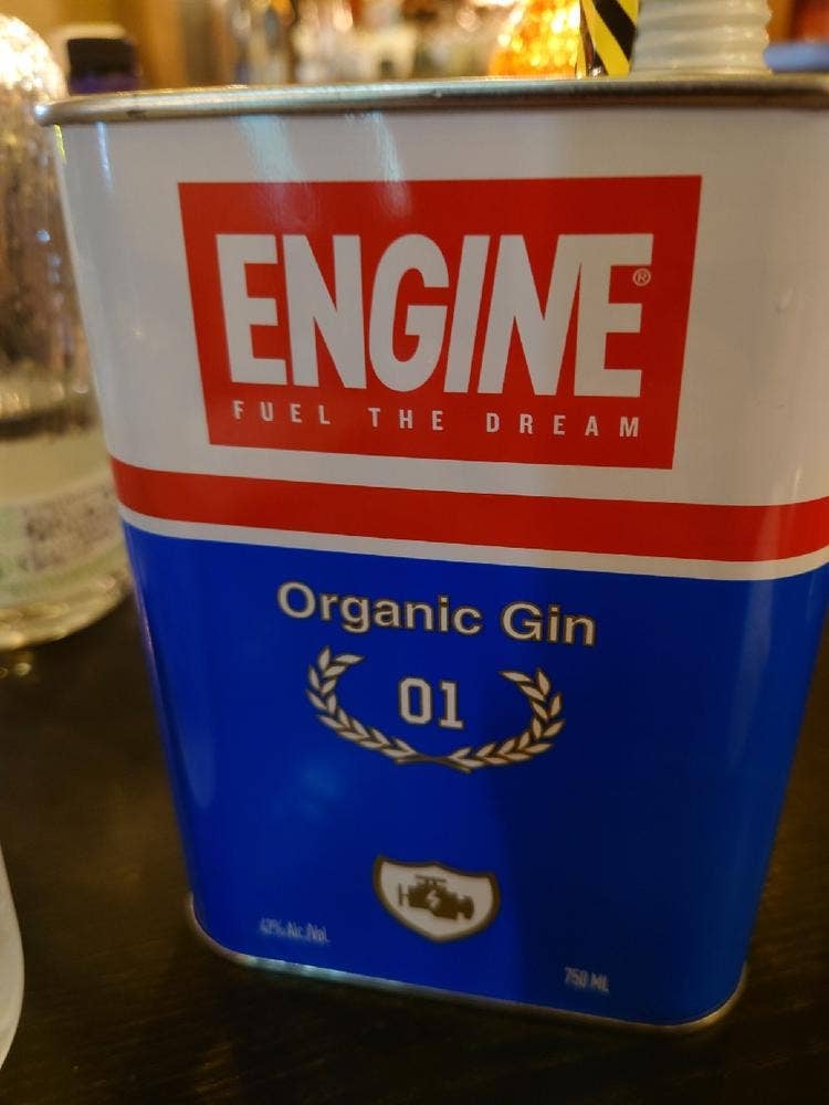 スパイスと酒ルーデンス