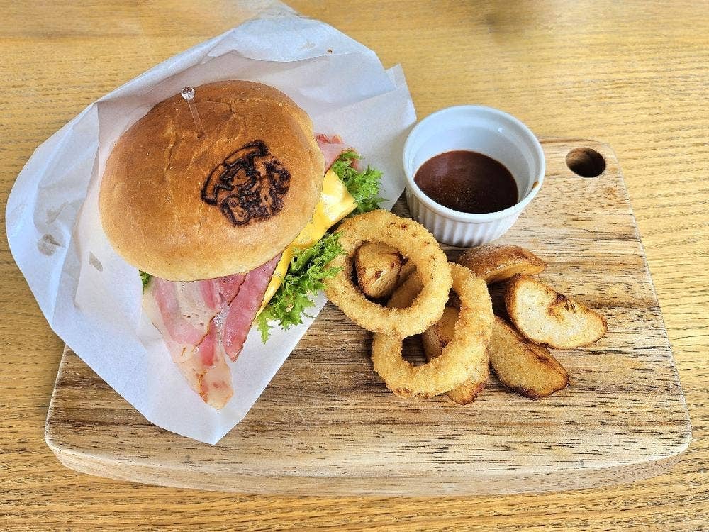 レストラン アルテミス