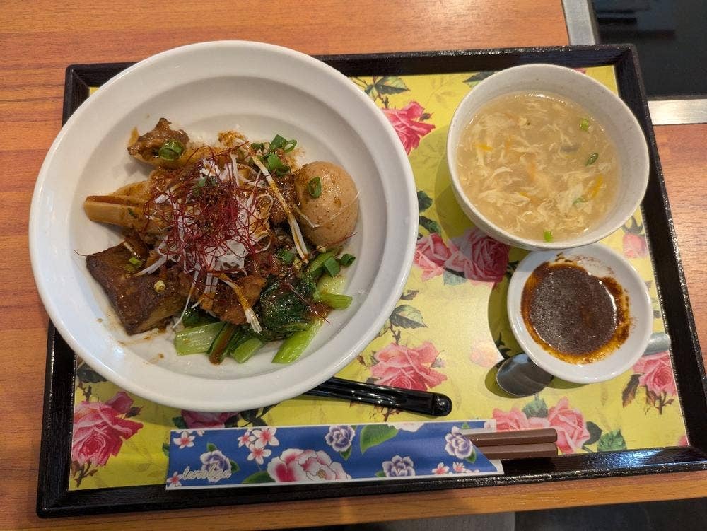 台湾食堂 滷肉飯