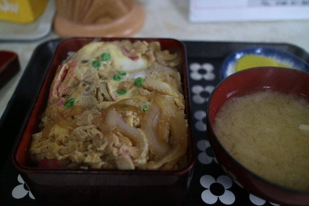 あやめ食堂