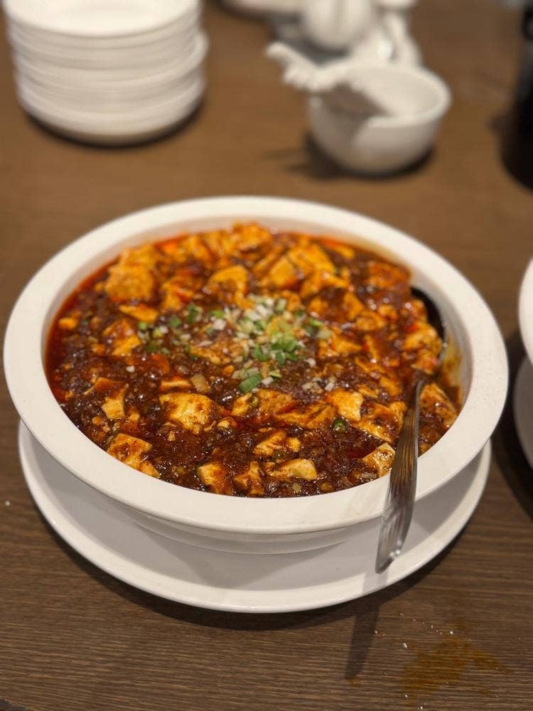 四川料理 京華樓 鶴屋町CRANE店
