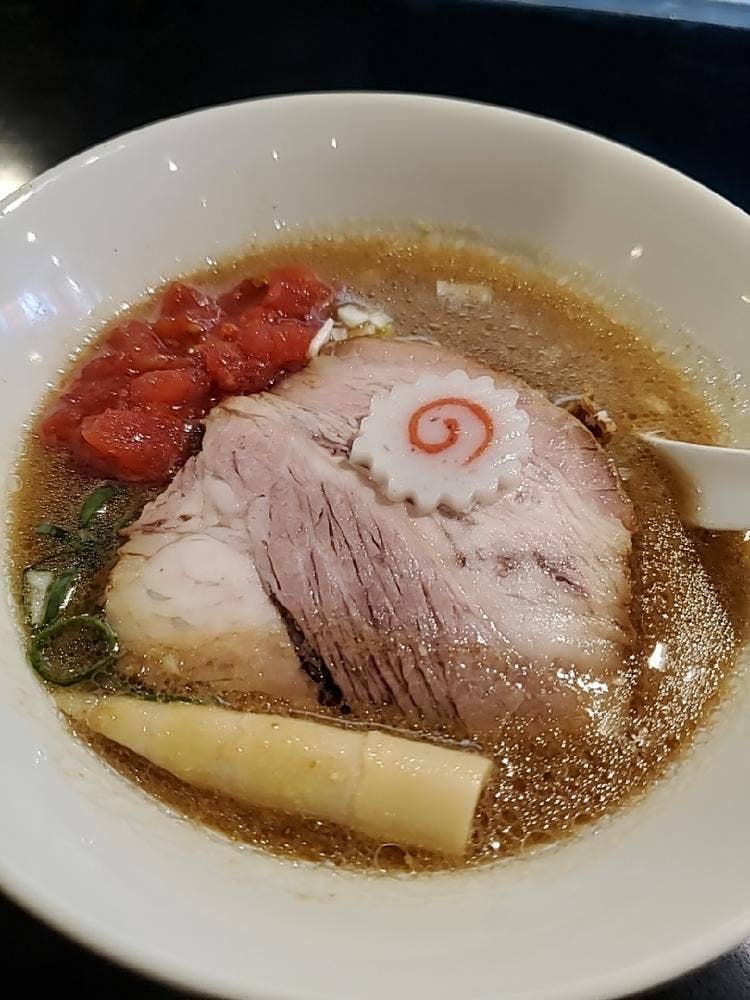 らぁ麺屋のさかいさん