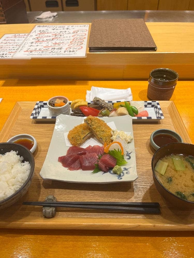 割烹きたざわ