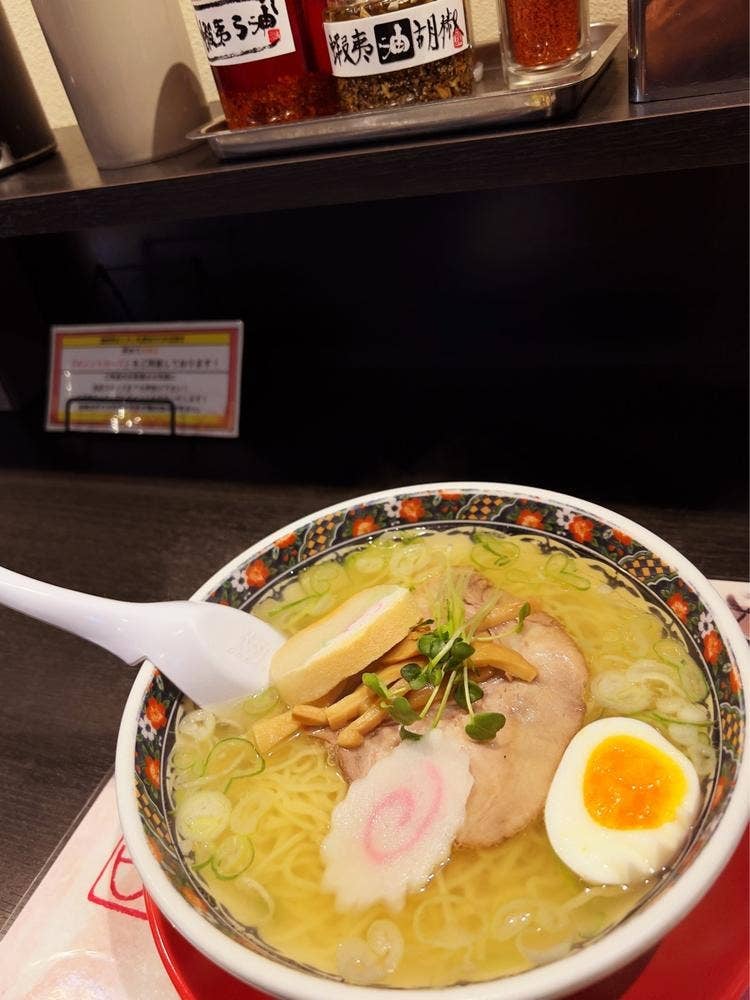 函館麺厨房 あじさい モユク札幌店