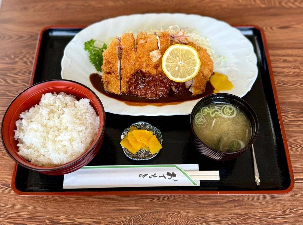 とんかつ きしだ