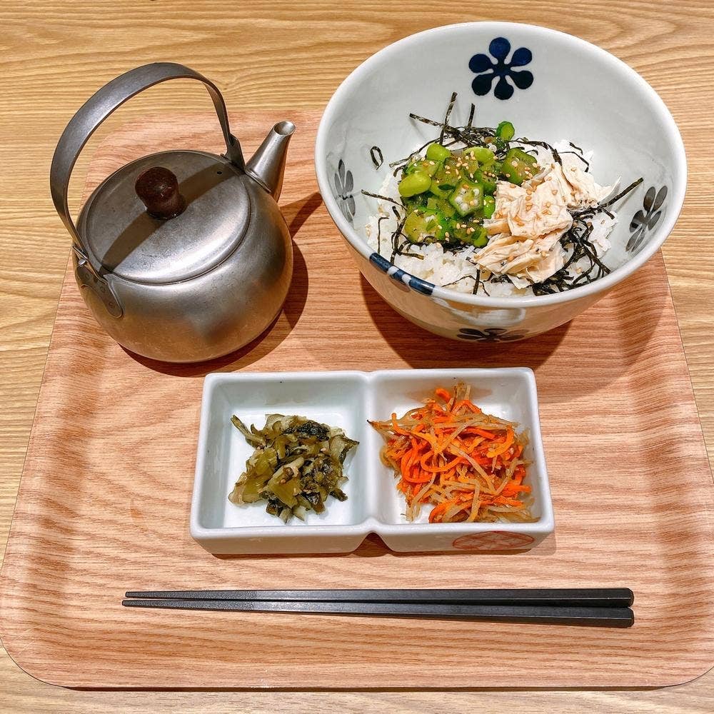 だし茶漬け＋肉うどん えん ラスカ平塚店