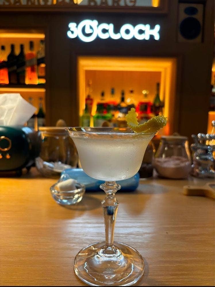 bar 3o’clock