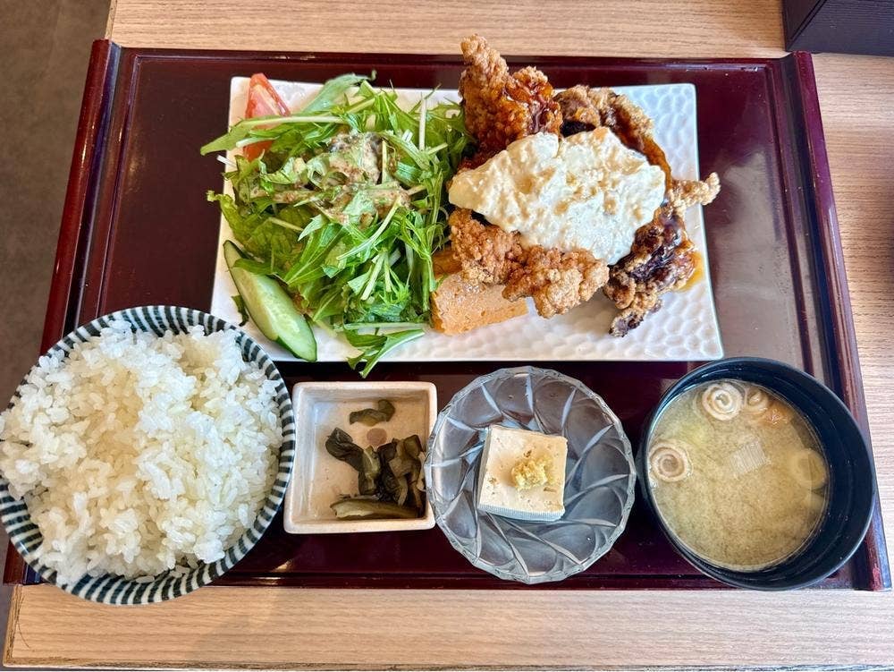 月の家 成田駅前