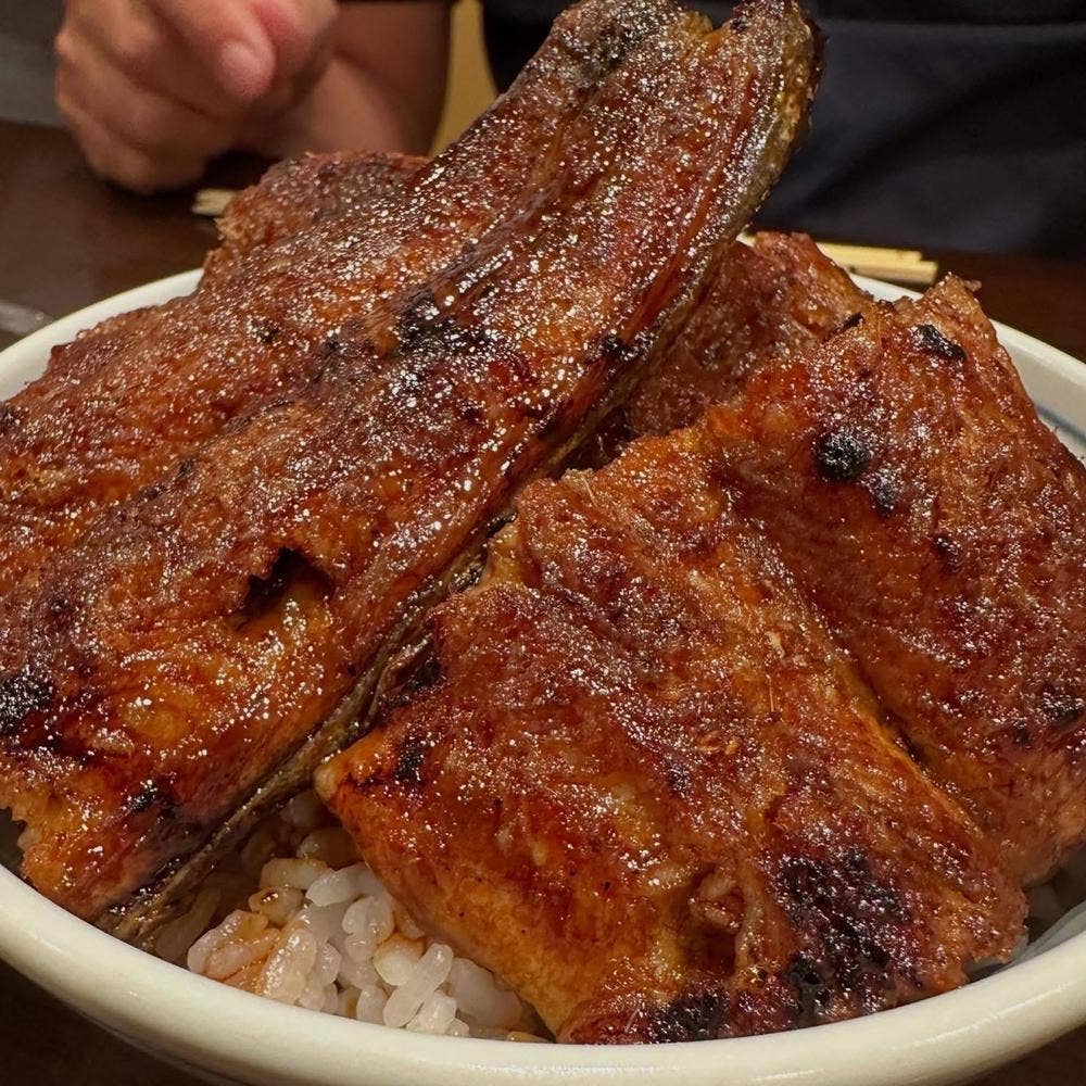 うなぎ料理三代目 うな東 中川本店 昭和四十四年創業