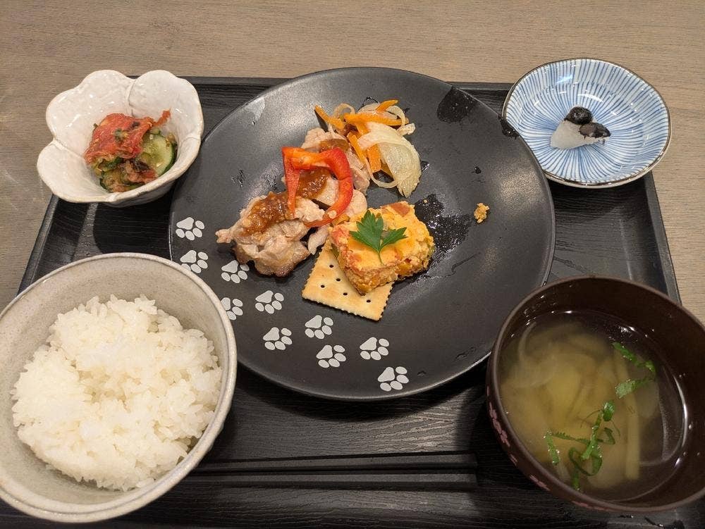 結café