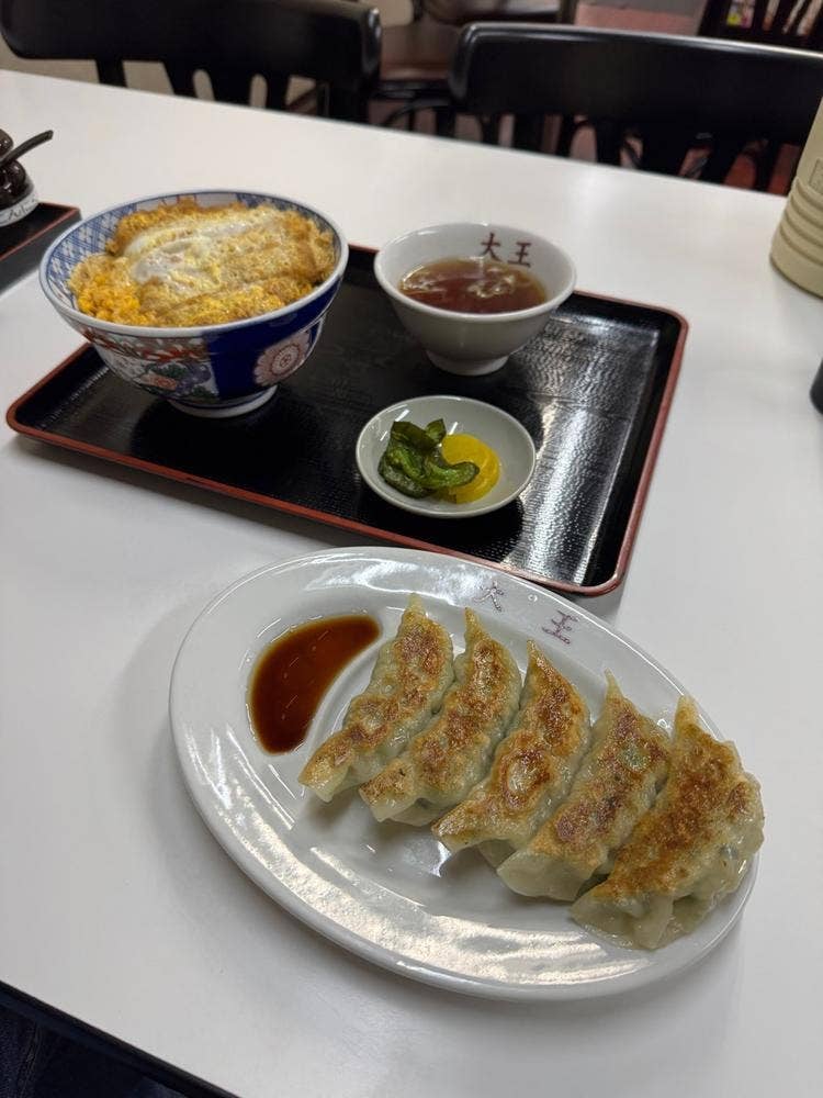 中華 大王