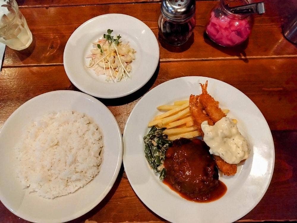 CAVE dEST ぶどう酒や