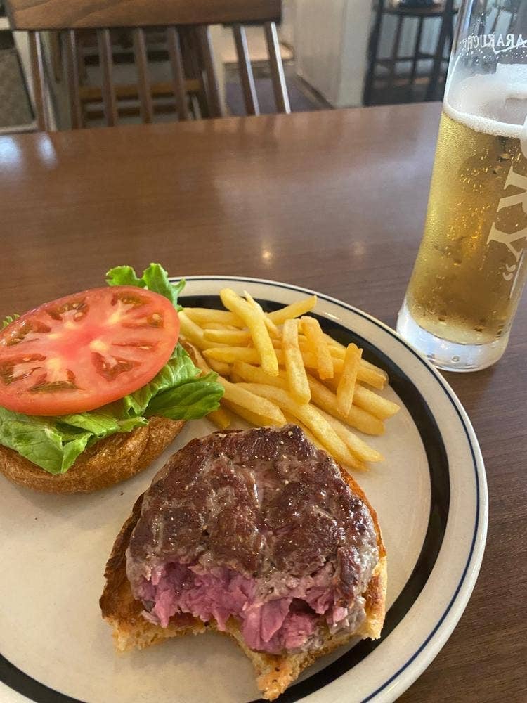 Hamburger＆CAFE BAYSIDE BASE