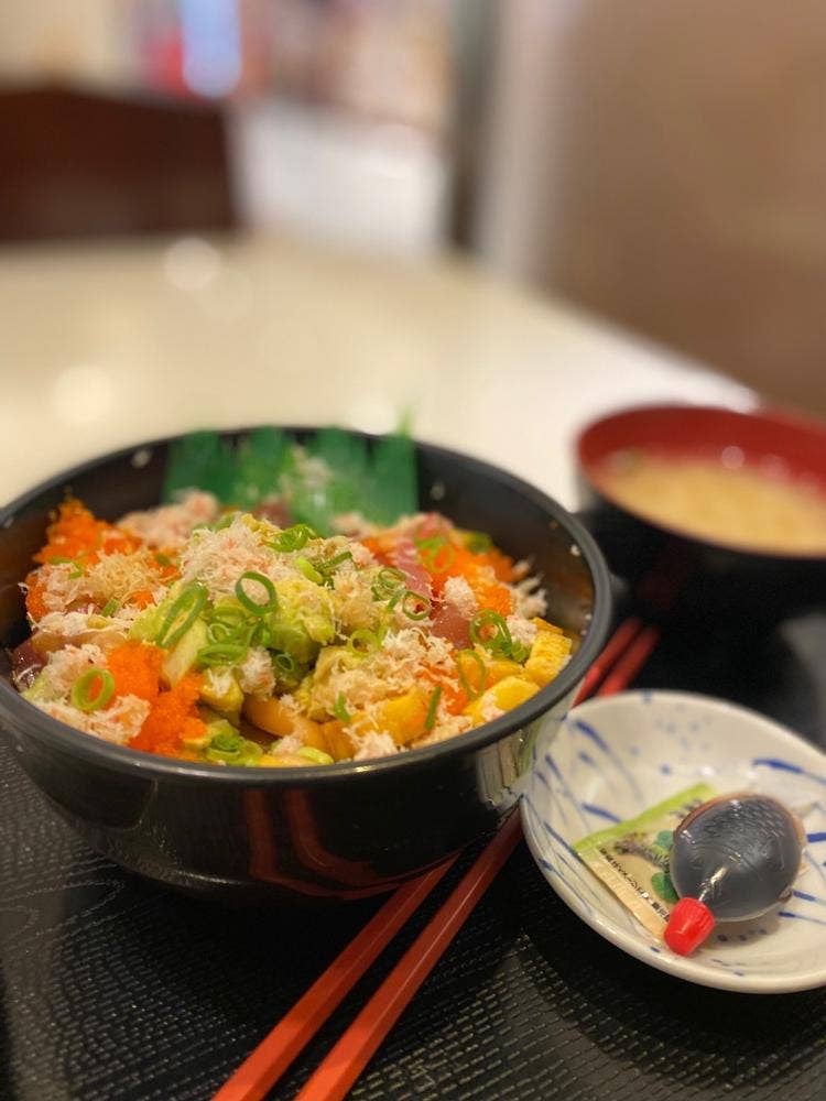 味わい創作 魚丼屋 トナリエキュートつくば店