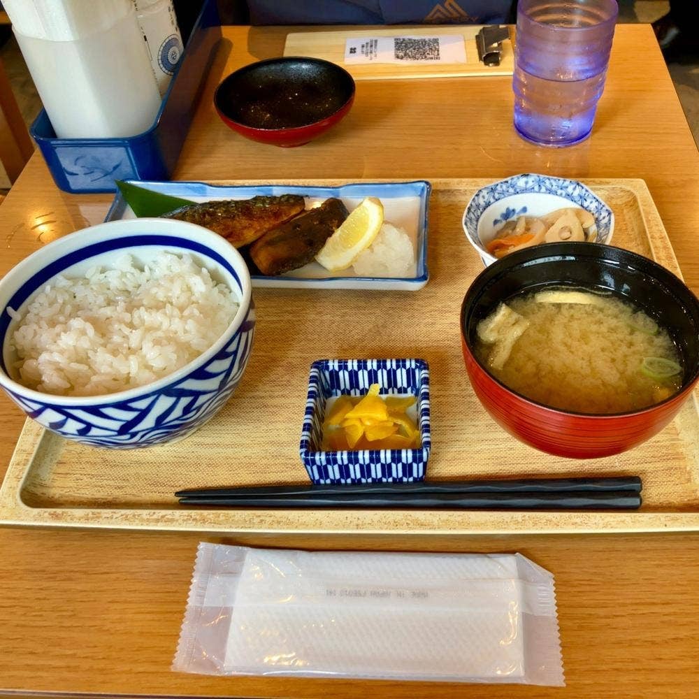 釣宿酒場 マヅメ 西新宿店