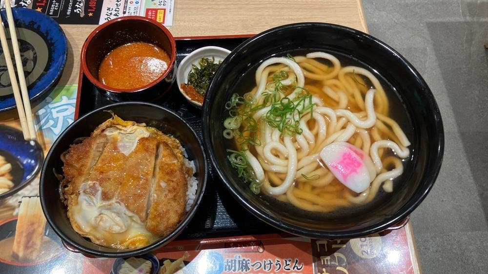 資さんうどん 八千代店