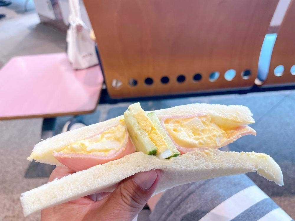 カフェ&ベーカリーニューポート