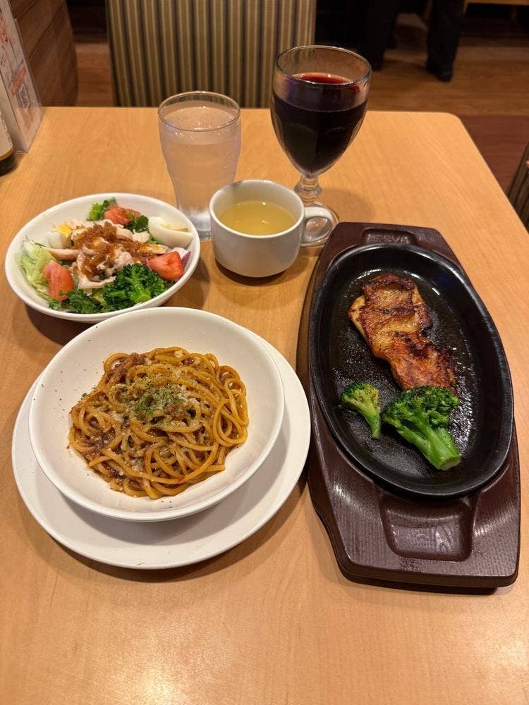 ガスト 中村橋店