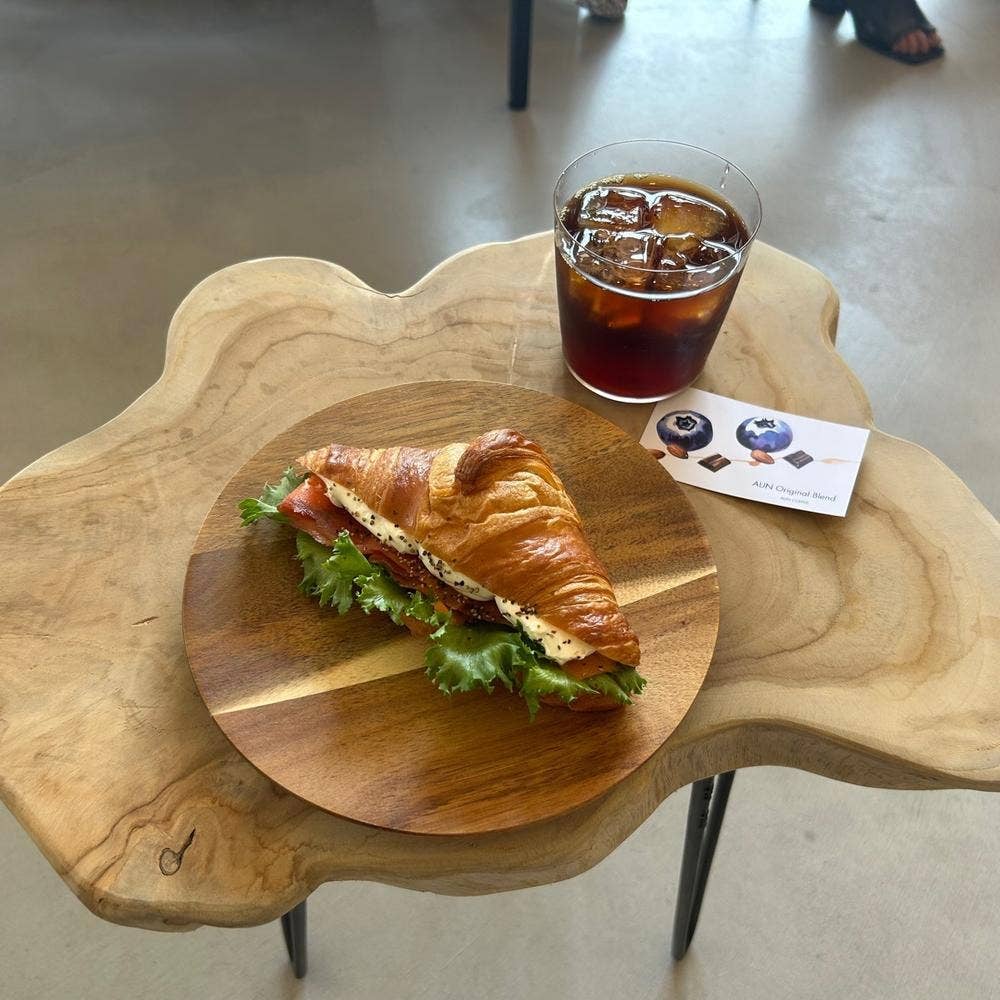 AUN COFFEE ROASTERS
