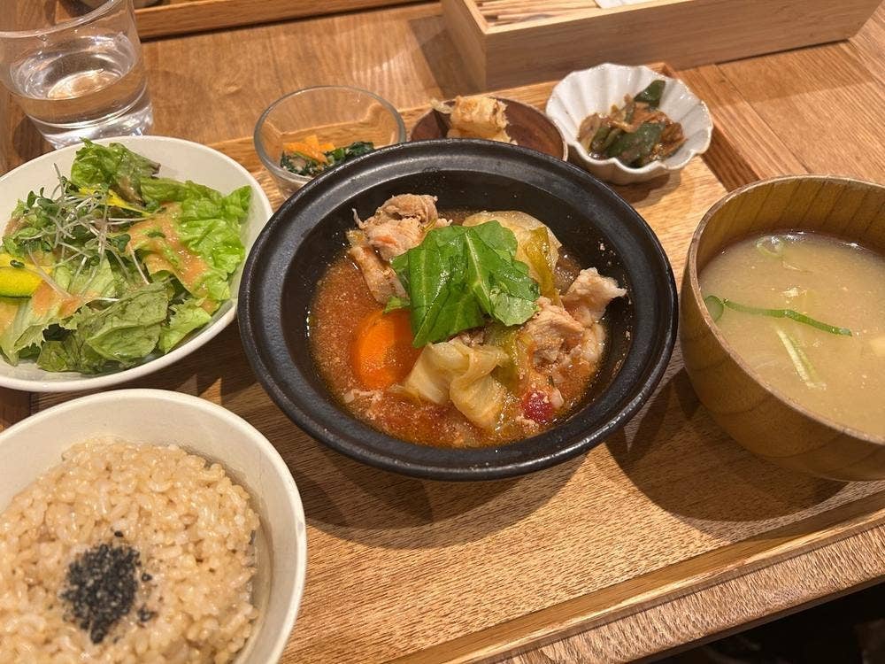 実身美 大手町店