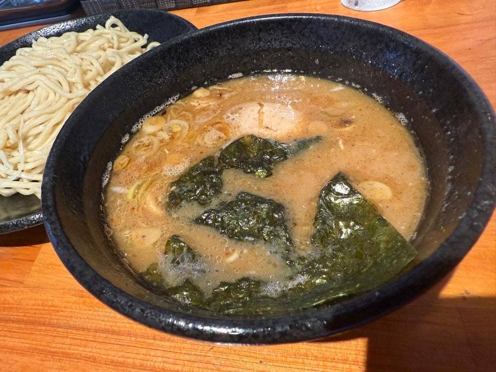 らぁめん・つけそば 頂 岡山美作店