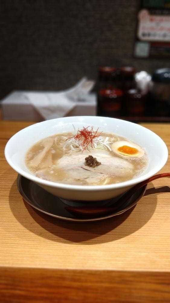 大阪鶏白湯 らぁ麺みやこ