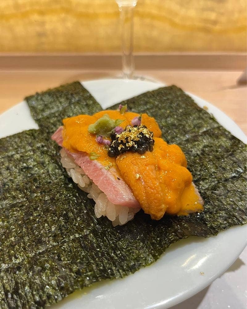 鮨やまけん 新宿東口店