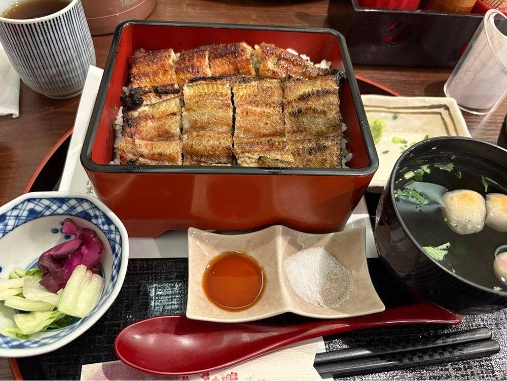 大衆うなぎ 炭焼 源