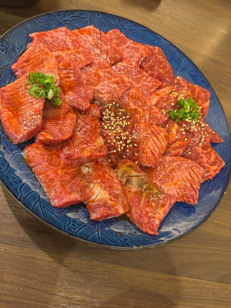 牛哲