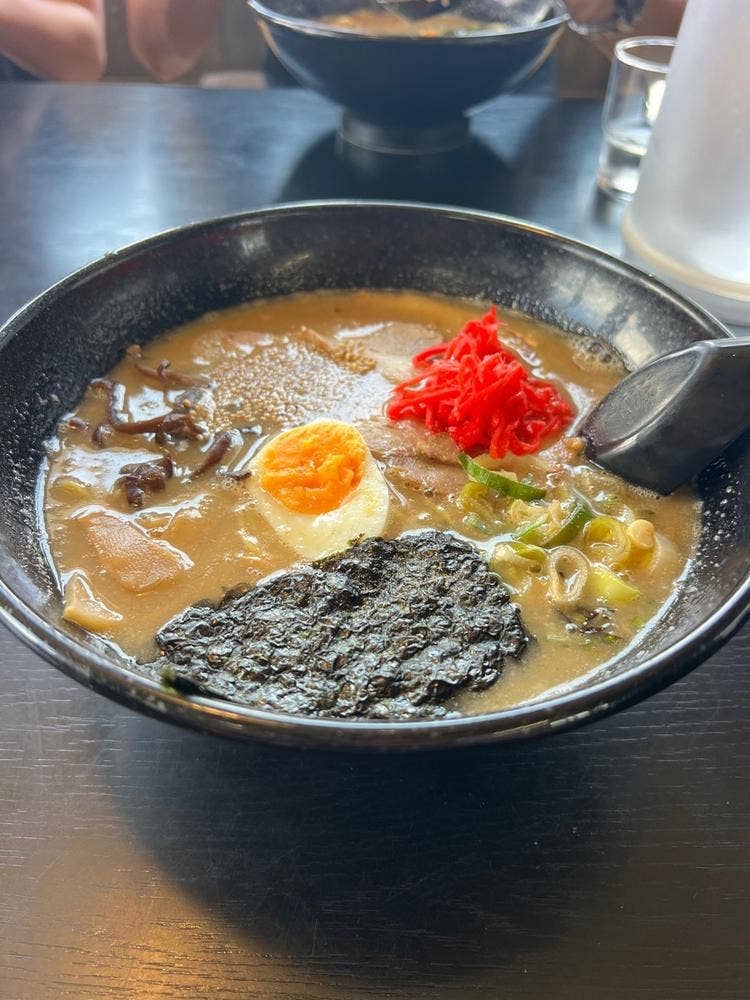 尺間らーめん 西町店